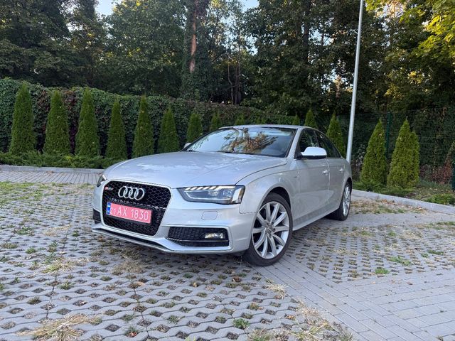 Audi A4 - зображення 1