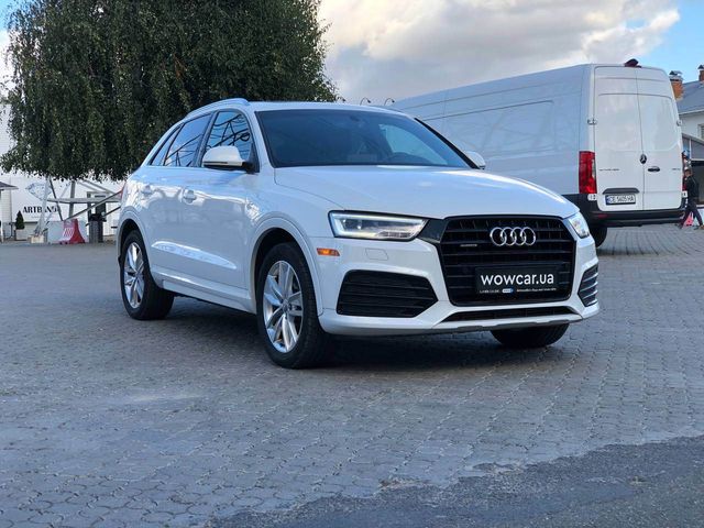 Audi Q3 - фото 1