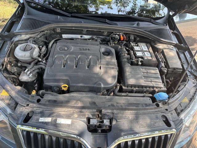 Skoda Octavia - фото 2