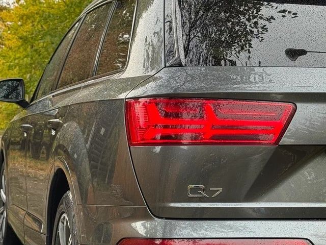 Audi Q7 - фото 4