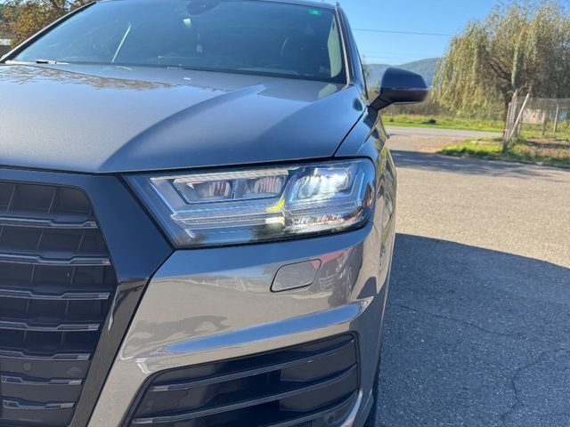 Audi Q7 - фото 4