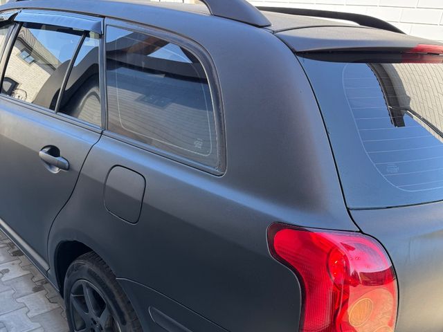 Toyota Avensis - фото 5
