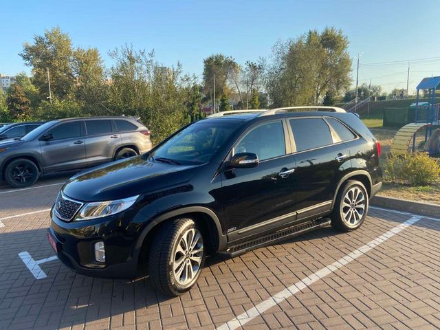 Kia Sorento - фото 3