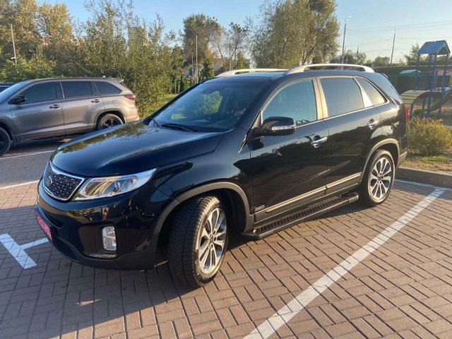 Kia Sorento - фото 5
