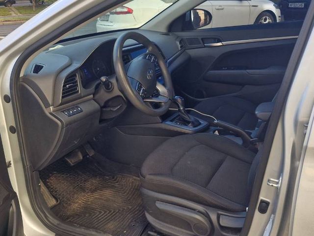 Hyundai Elantra - зображення 4