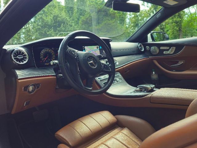 Mercedes-Benz E-Класс - фото 4