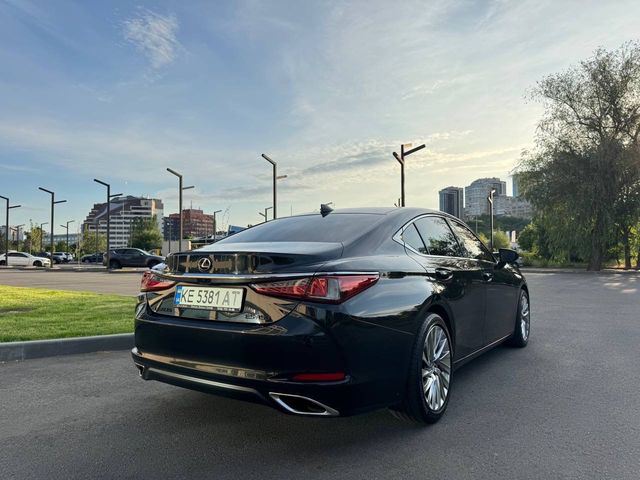 Lexus ES - зображення 3