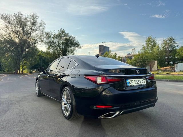 Lexus ES - зображення 2