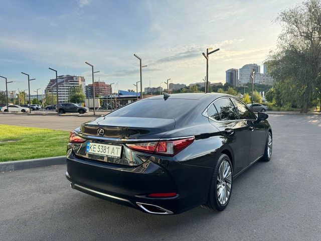 Lexus ES - зображення 1