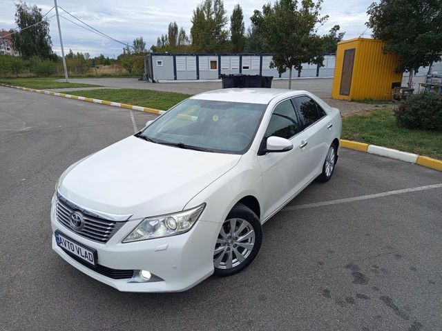 Toyota Camry - зображення 4