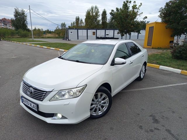 Toyota Camry - зображення 3