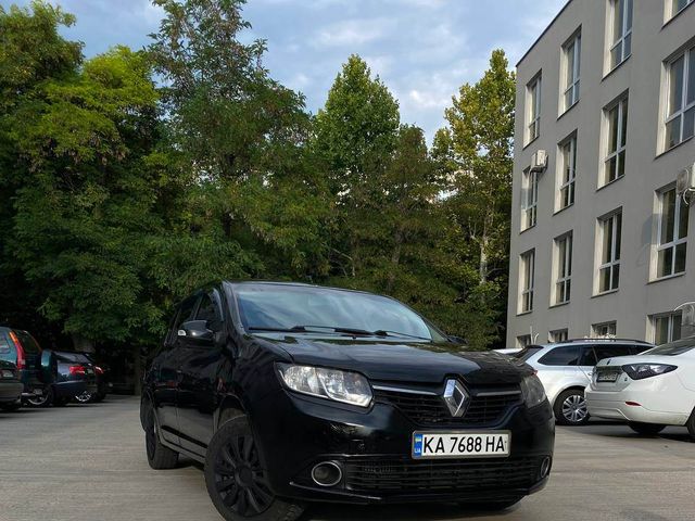Renault Logan - зображення 1