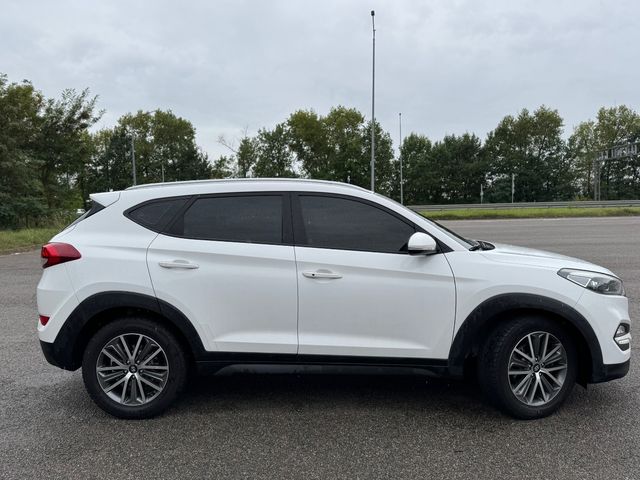 Hyundai Tucson - зображення 3