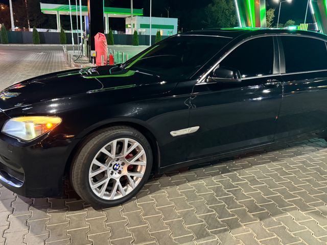 BMW 7 серії - зображення 2