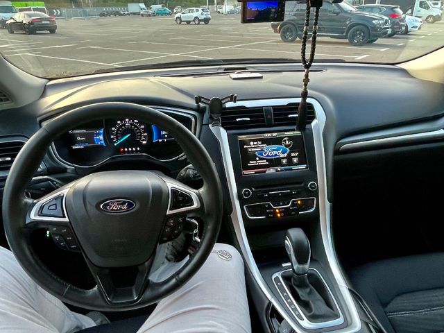 Ford Fusion (North America) - зображення 4