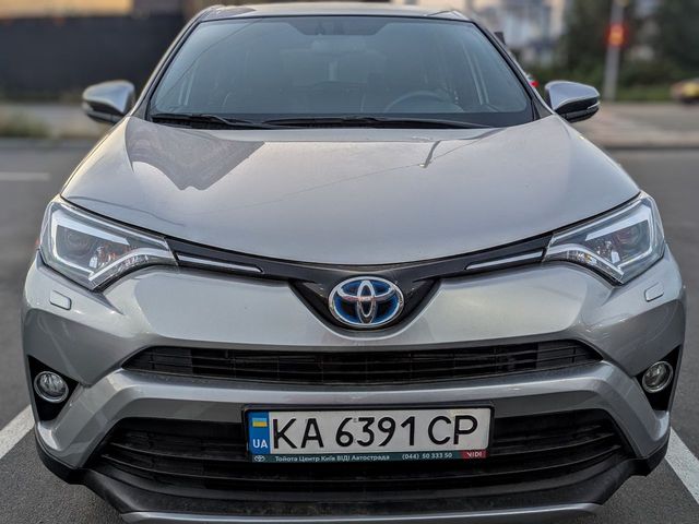 Toyota RAV4 - зображення 1