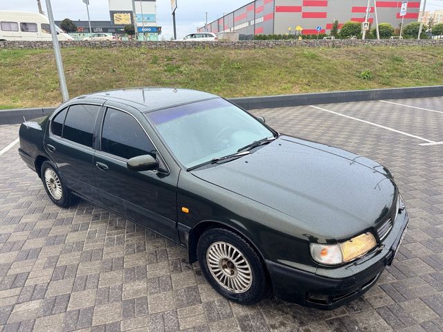 Nissan Maxima - зображення 1