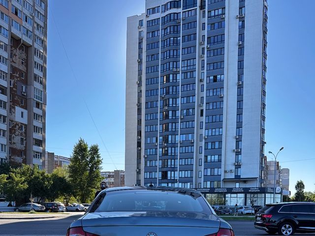 Skoda Superb - фото 3