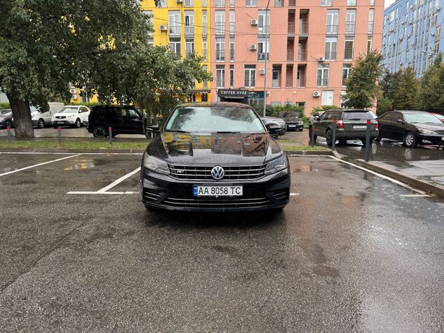 Volkswagen Passat - зображення 1
