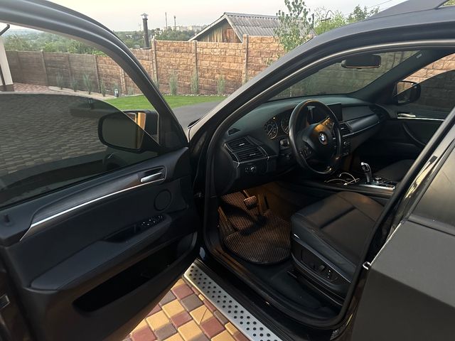BMW X5 - фото 5