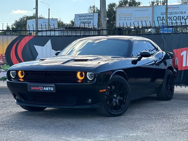 Dodge Challenger - зображення 1