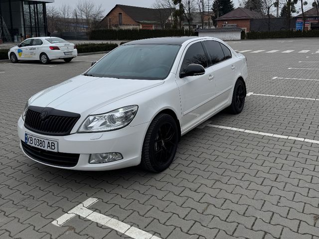 Skoda Octavia - фото 5
