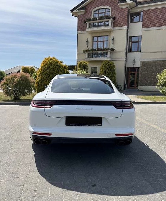 Porsche Panamera - зображення 4