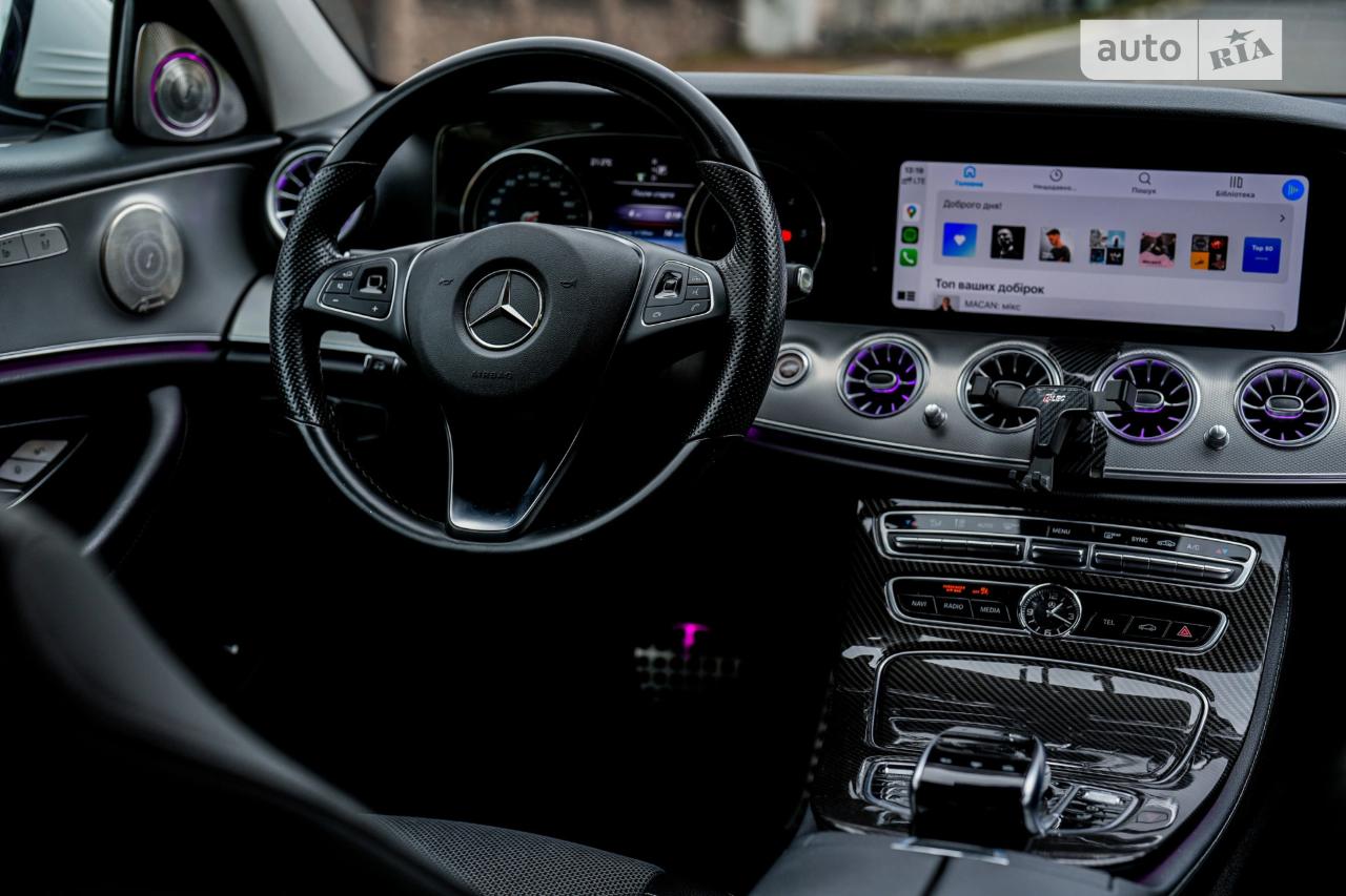 Mercedes-Benz E-Класс - зображення 3