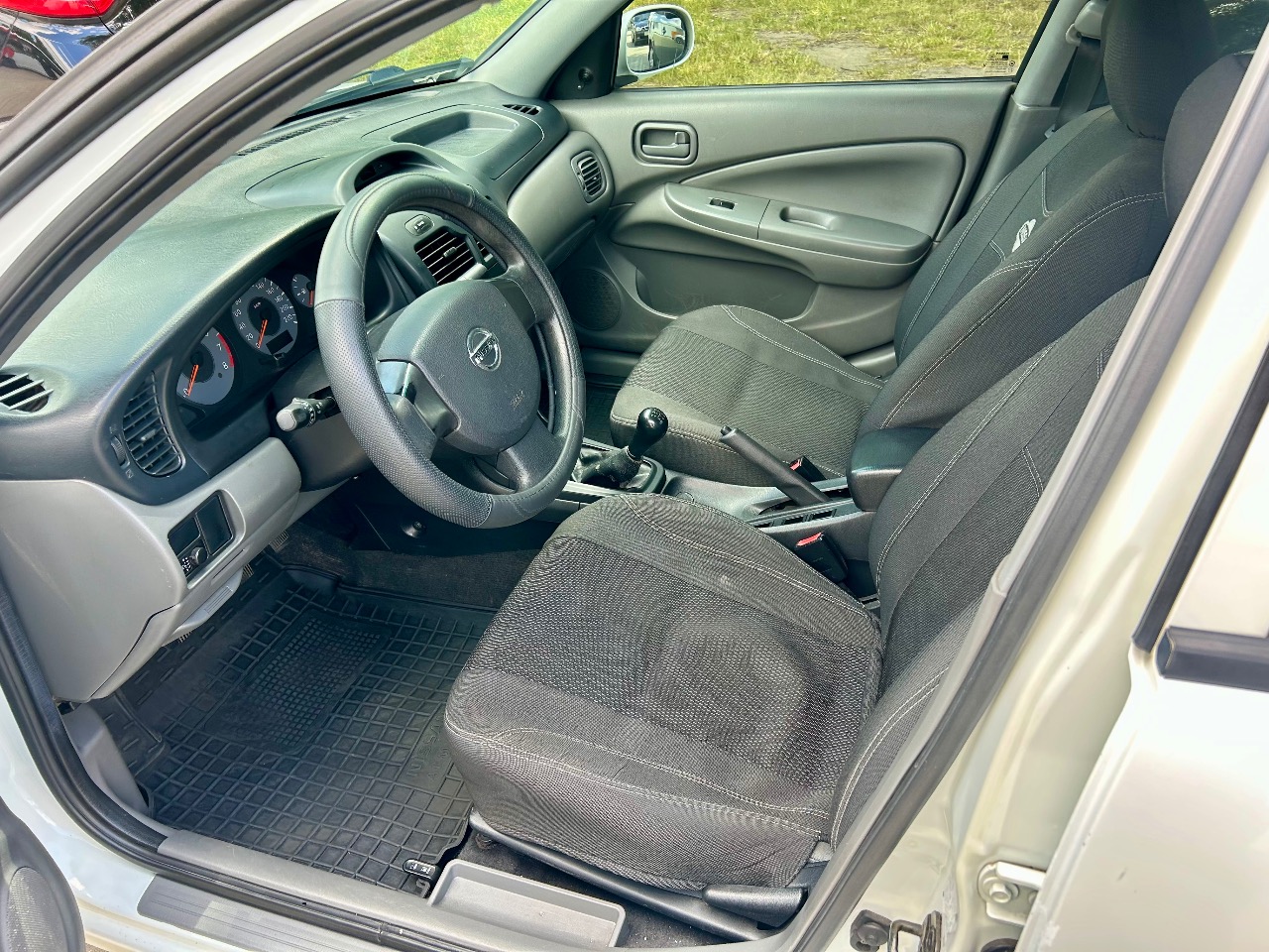 Nissan Almera Classic - фото 1