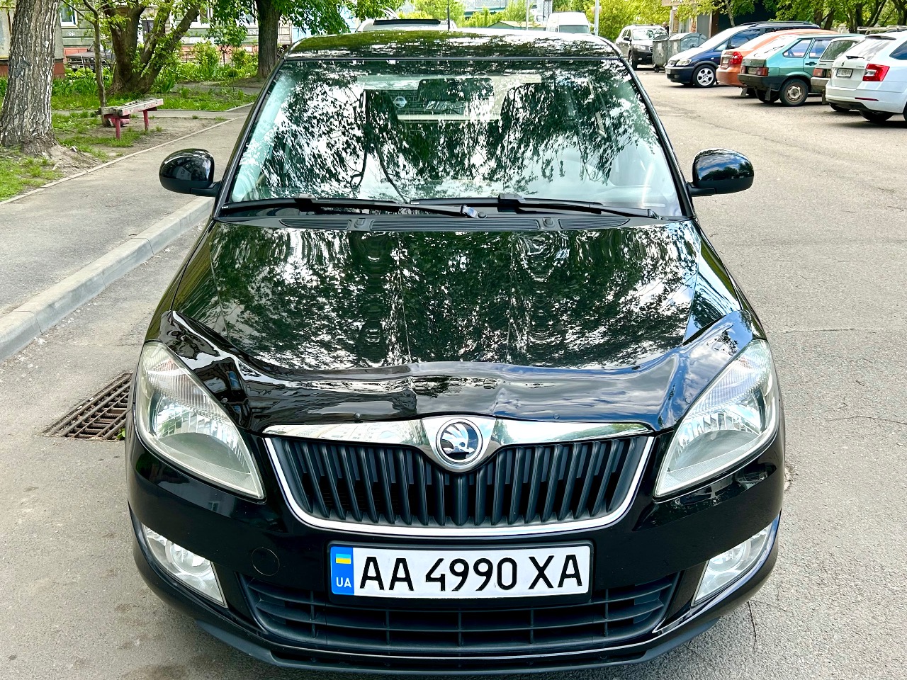 Skoda Fabia - фото 1