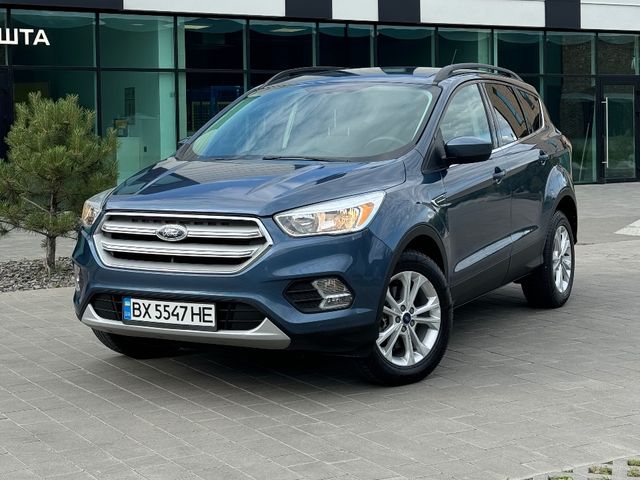 Ford Escape - фото 1