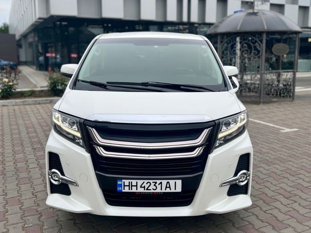 Toyota Alphard - зображення 1