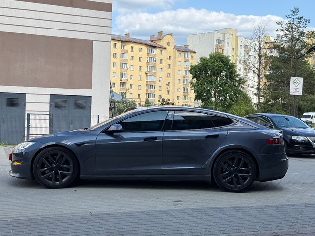 Tesla Model S - зображення 2