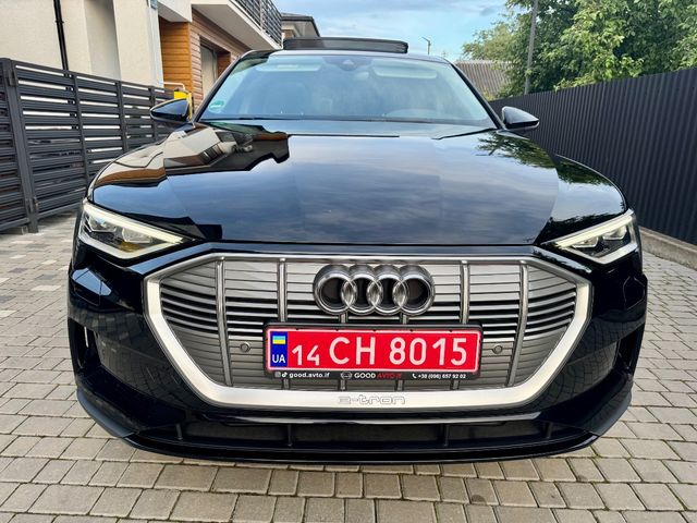 Audi e-tron Sportback - фото 5