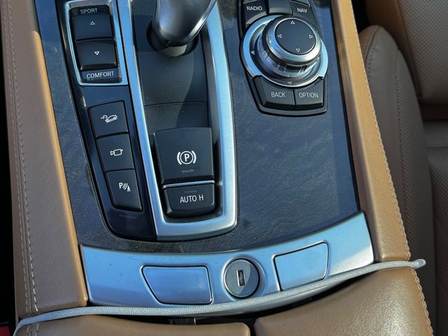 BMW 7 серії - зображення 4