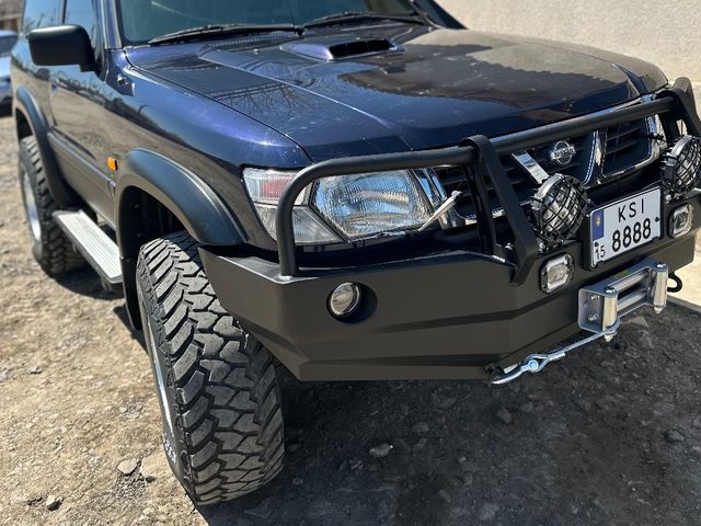 Nissan Patrol - зображення 1