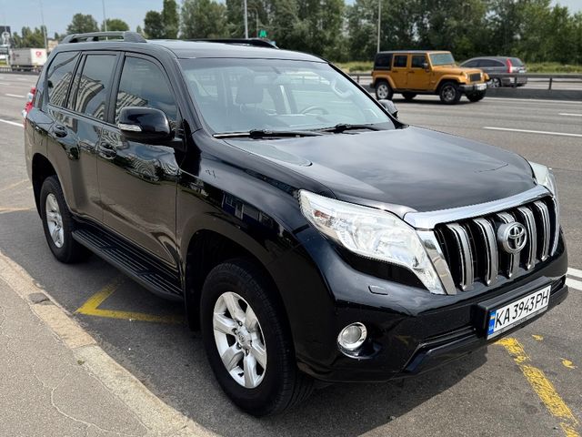 Toyota Land Cruiser Prado - фото 1