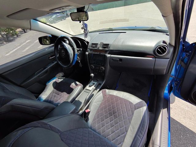 Mazda 3 - зображення 3