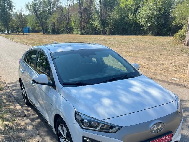 Hyundai IONIQ - фото 2
