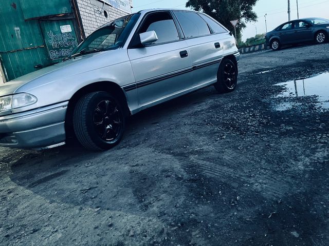Opel Astra - зображення 2