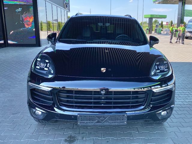 Porsche Cayenne - зображення 1