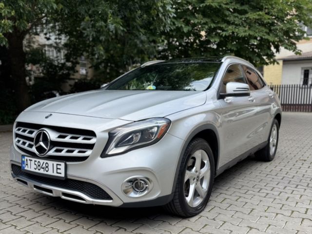 Mercedes-Benz GLA - зображення 1