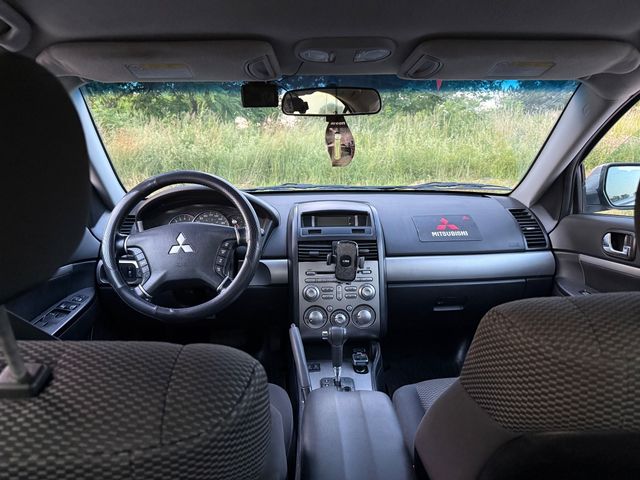 Mitsubishi Galant - зображення 1