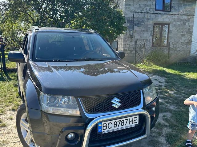 Suzuki Grand Vitara - фото 1