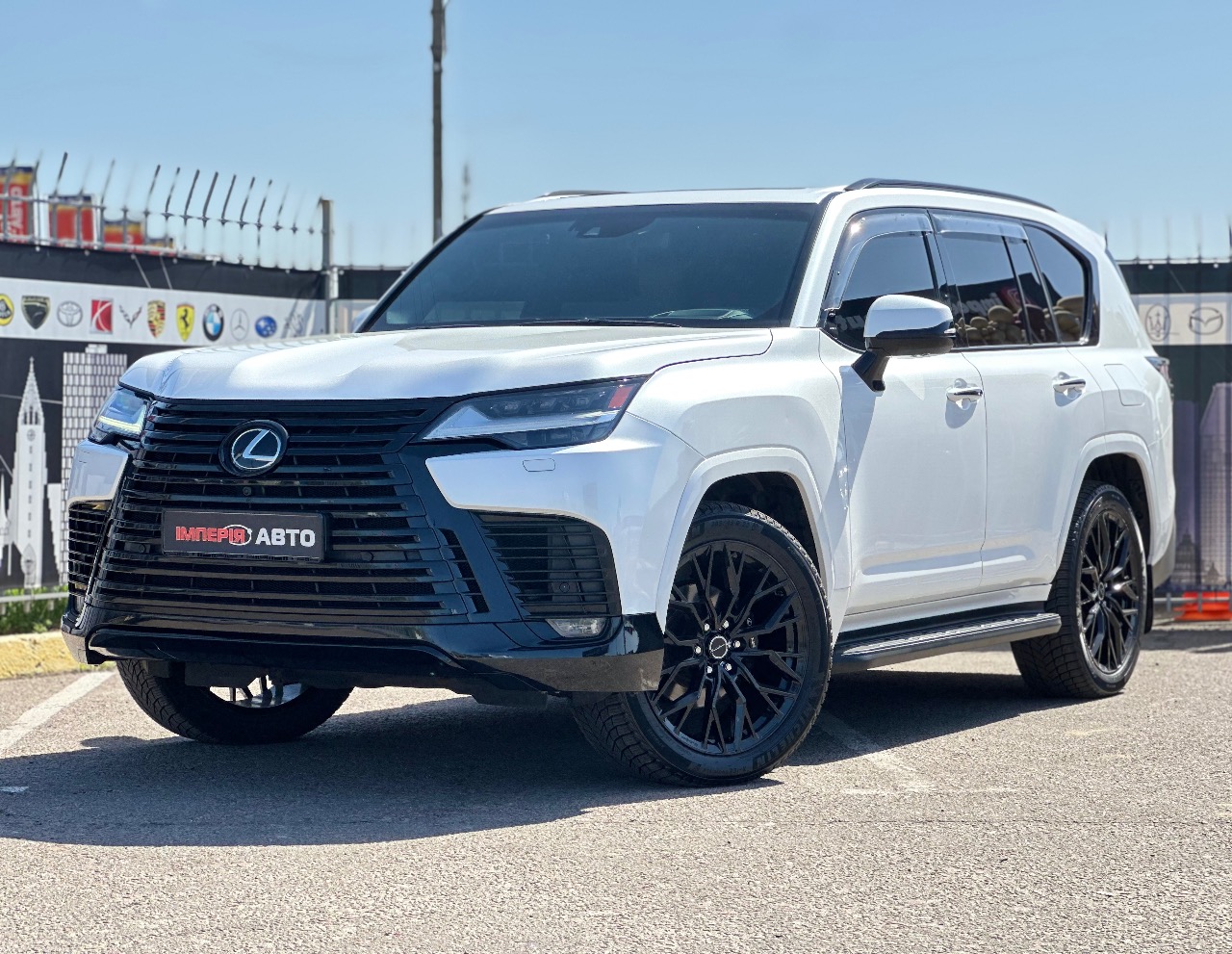 Lexus LX - зображення 1