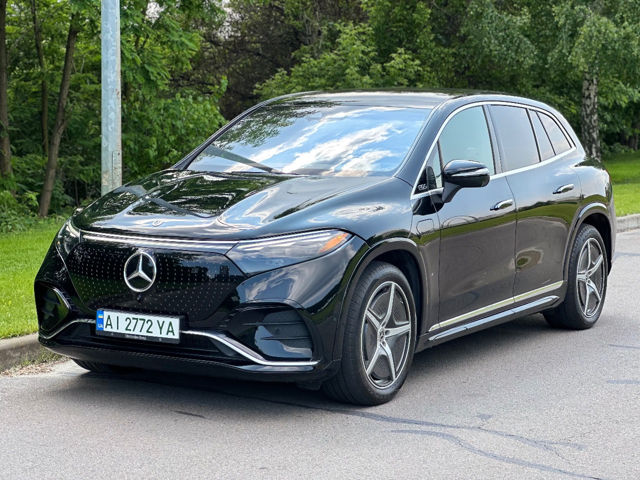Mercedes-Benz EQS - зображення 1