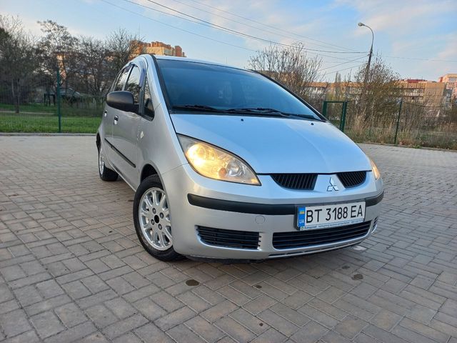 Mitsubishi Colt - зображення 1
