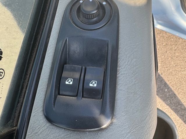 Opel Vivaro - зображення 4