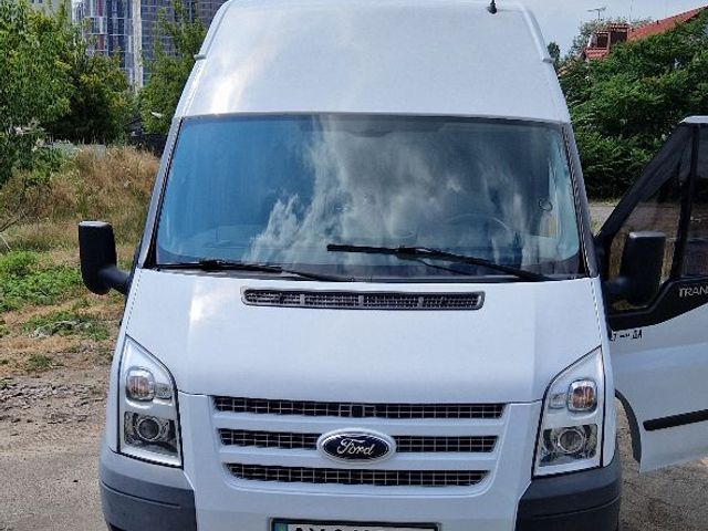 Ford Transit Connect - зображення 1