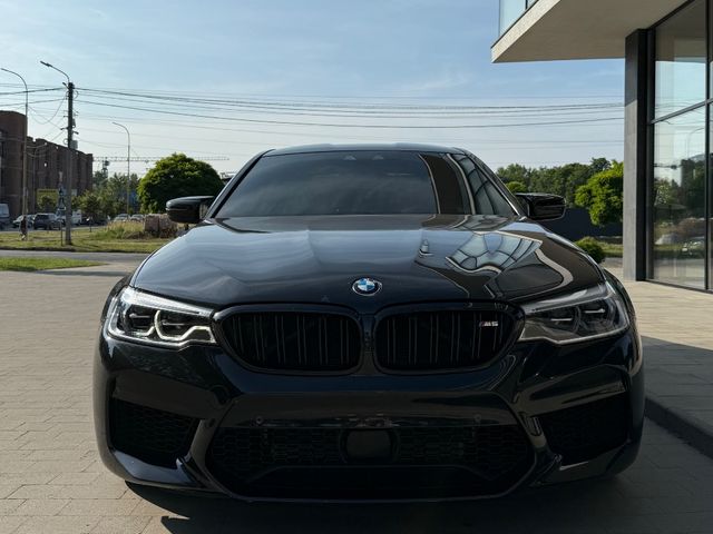 BMW M5 - зображення 2